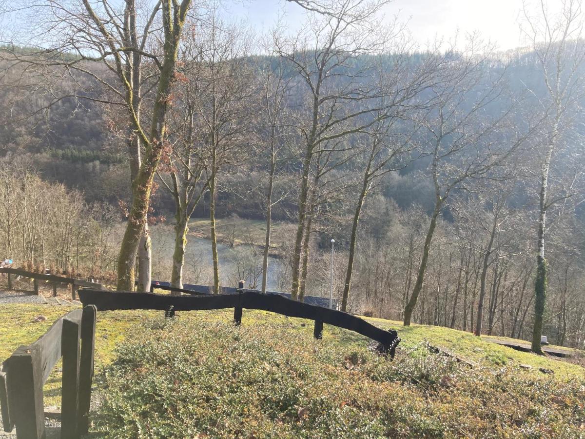 Le Cottage De Christine Vresse-sur-Semois Luaran gambar